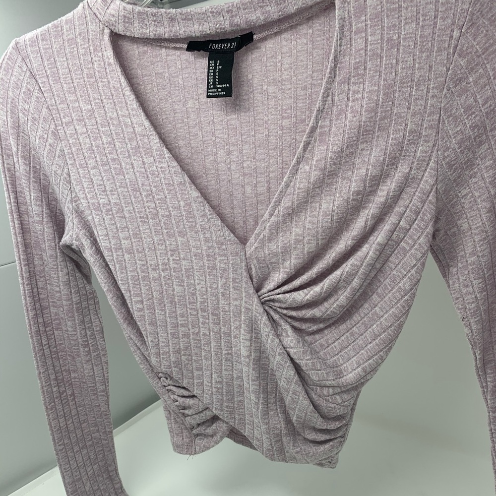 Forever 21 pink croptop lowcut sz S long sleeve